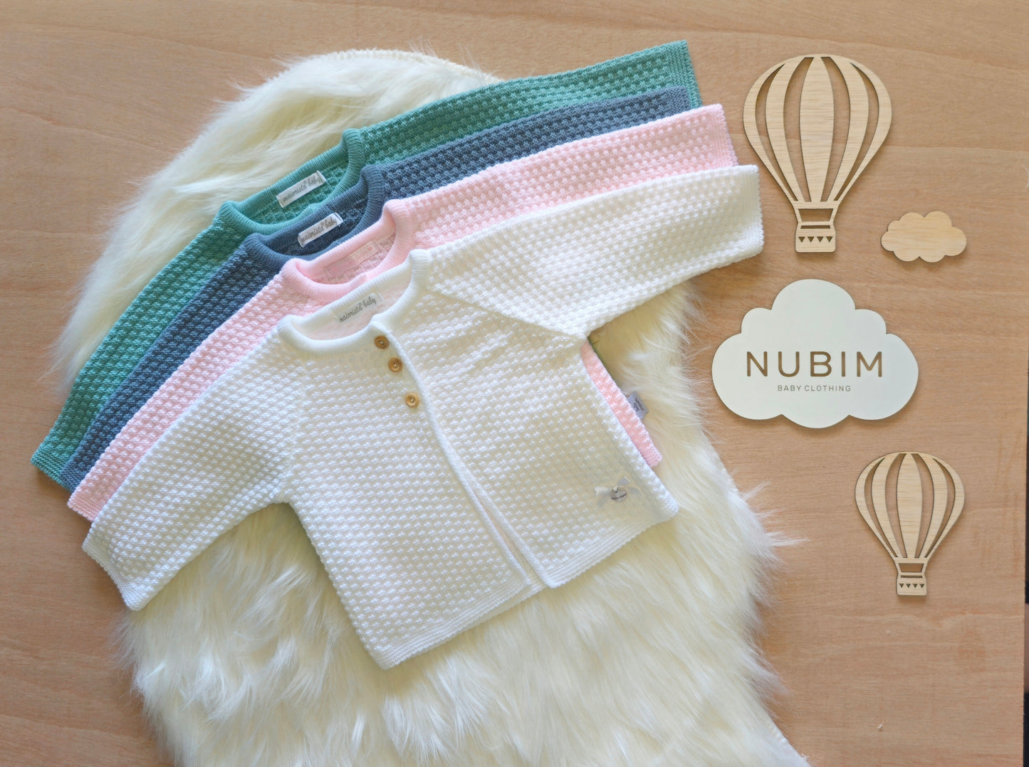 Casaco Malha Bebé - 3 Botões