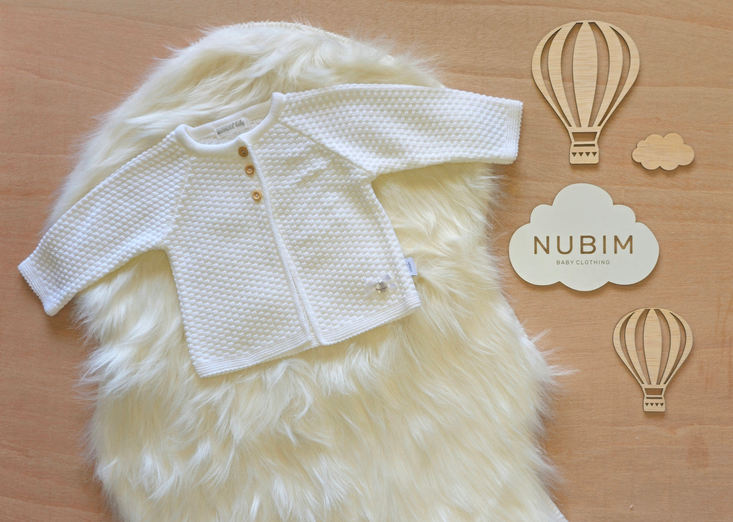 Casaco Malha Bebé - 3 Botões