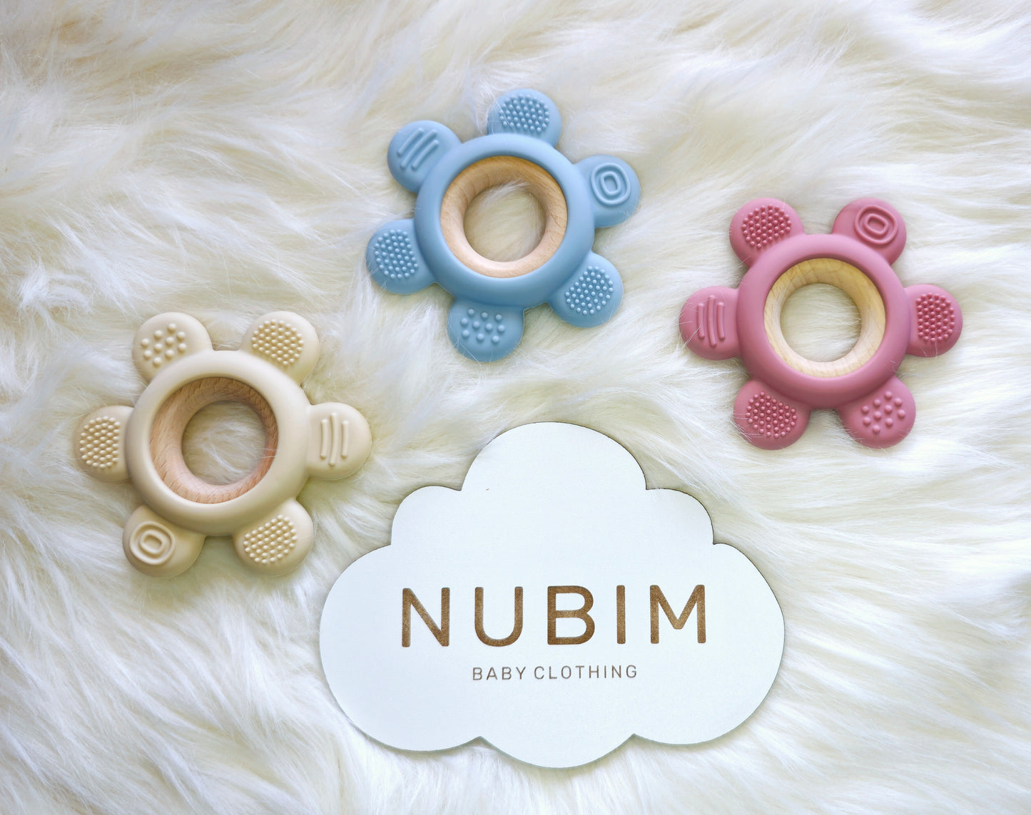 Brinquedo Mordedor de Madeira e Silicone