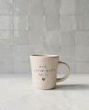 Caneca em cerâmica lilás com salpicado rosa e frase gravada Avó gosto muito de ti com coração rosa, Tia Cila