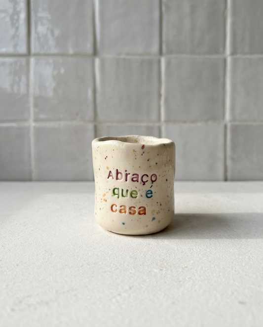 Copo de Café Inês - "Abraço que é casa"